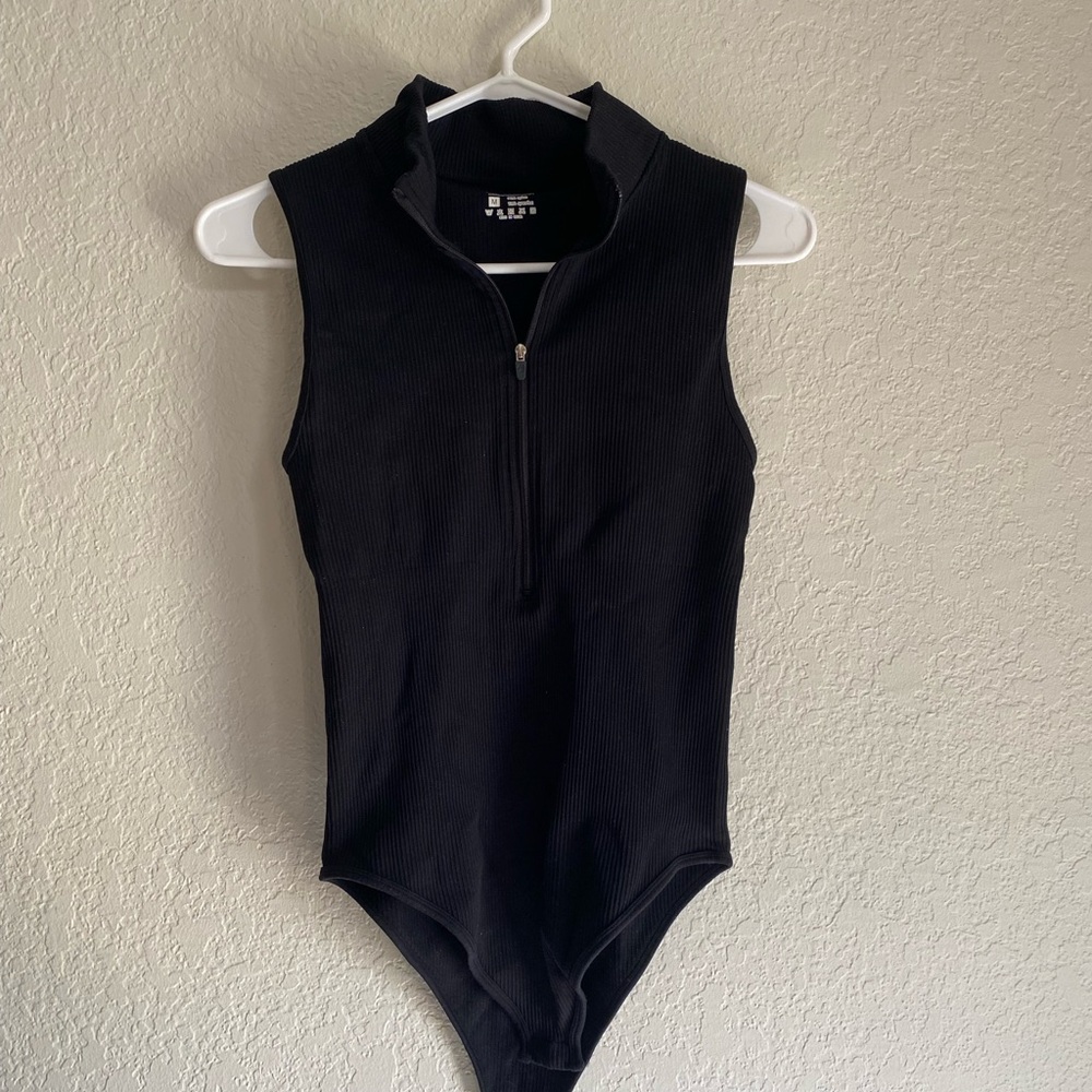 Black Sleeveless zip-up body suit